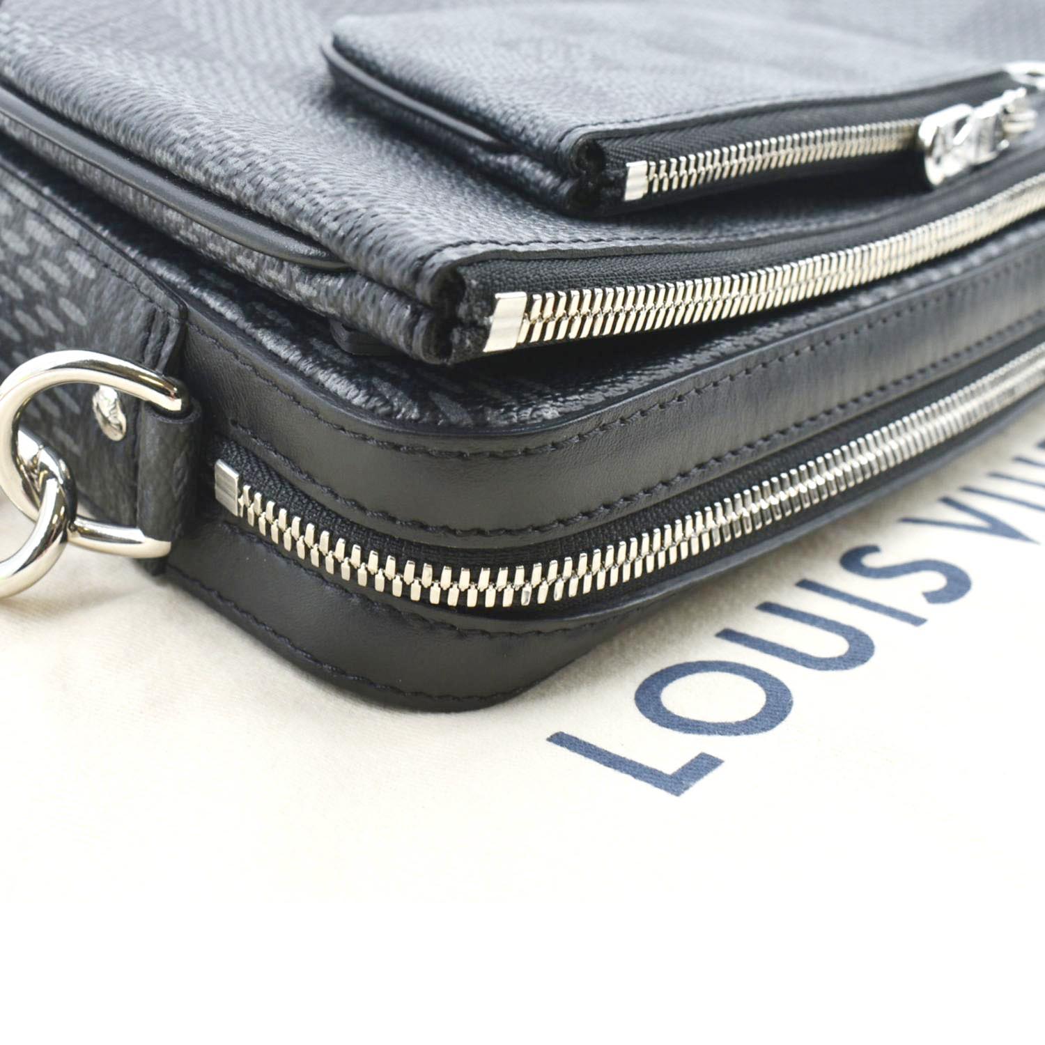 Louis Vuitton Black Damier Graphite Coated Canvas Zip Around
