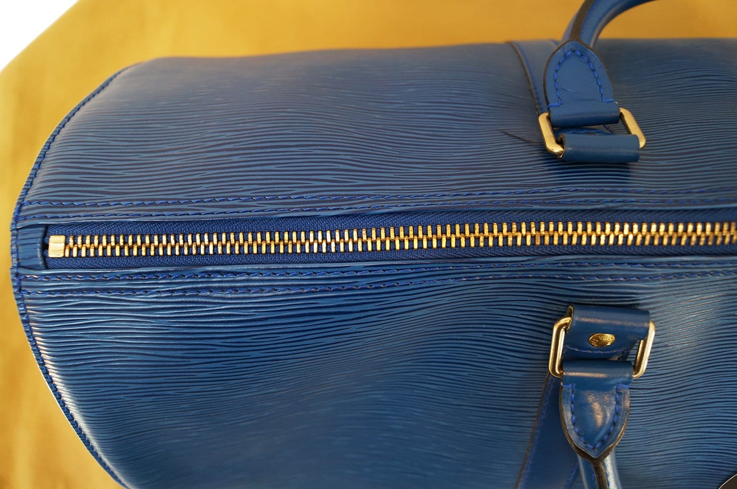 Louis Vuitton Epi Keepall 50 - Blue Weekenders, Bags - LOU118627
