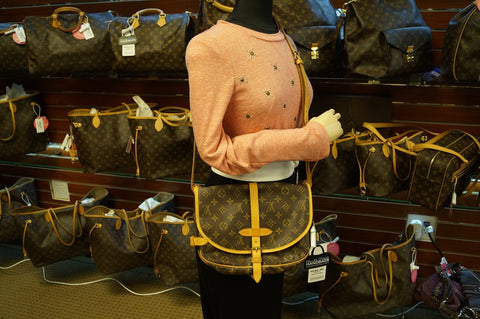 LOUIS VUITTON Monogram Canvas Saumur 30