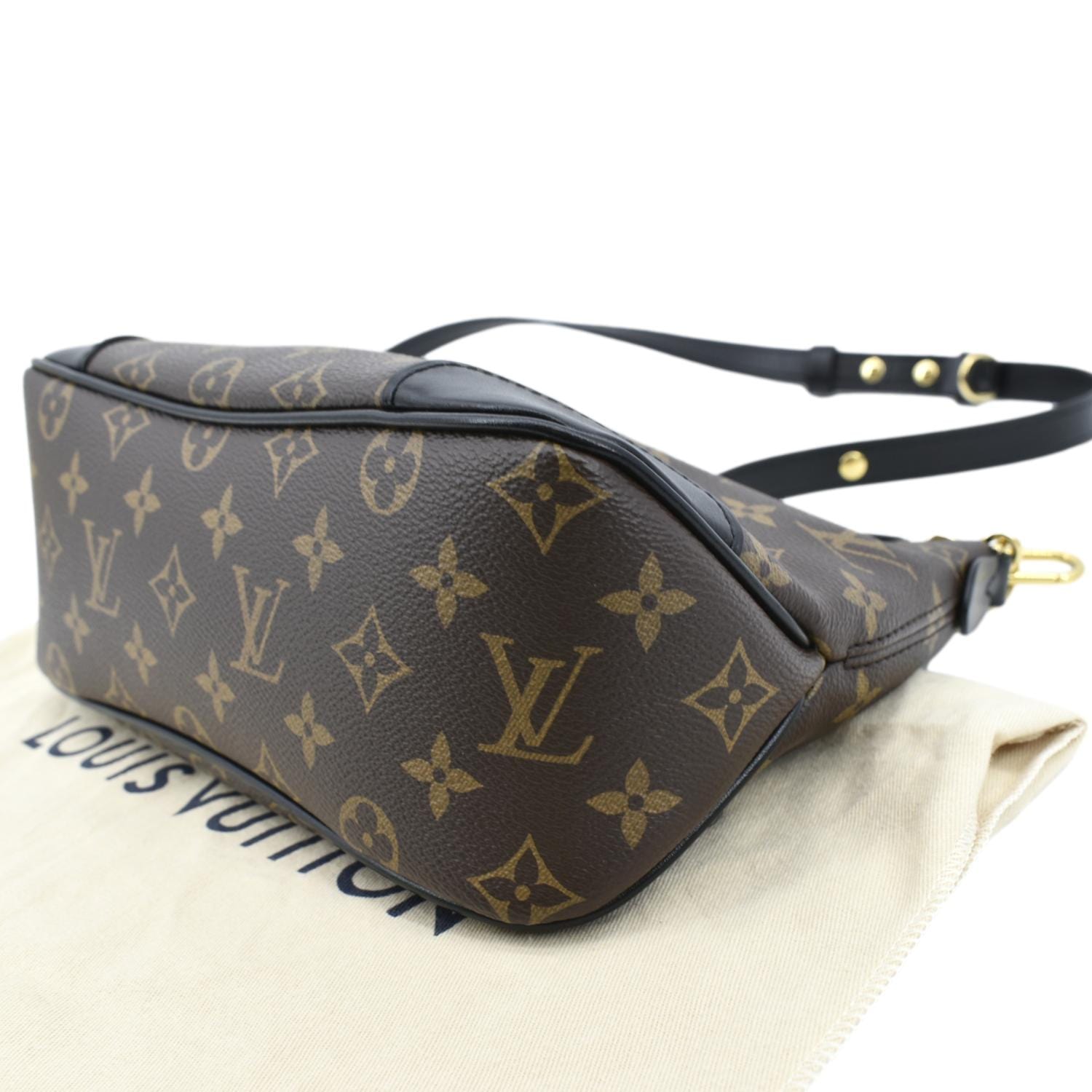 Boulogne leather crossbody bag Louis Vuitton Brown in Leather - 32558774