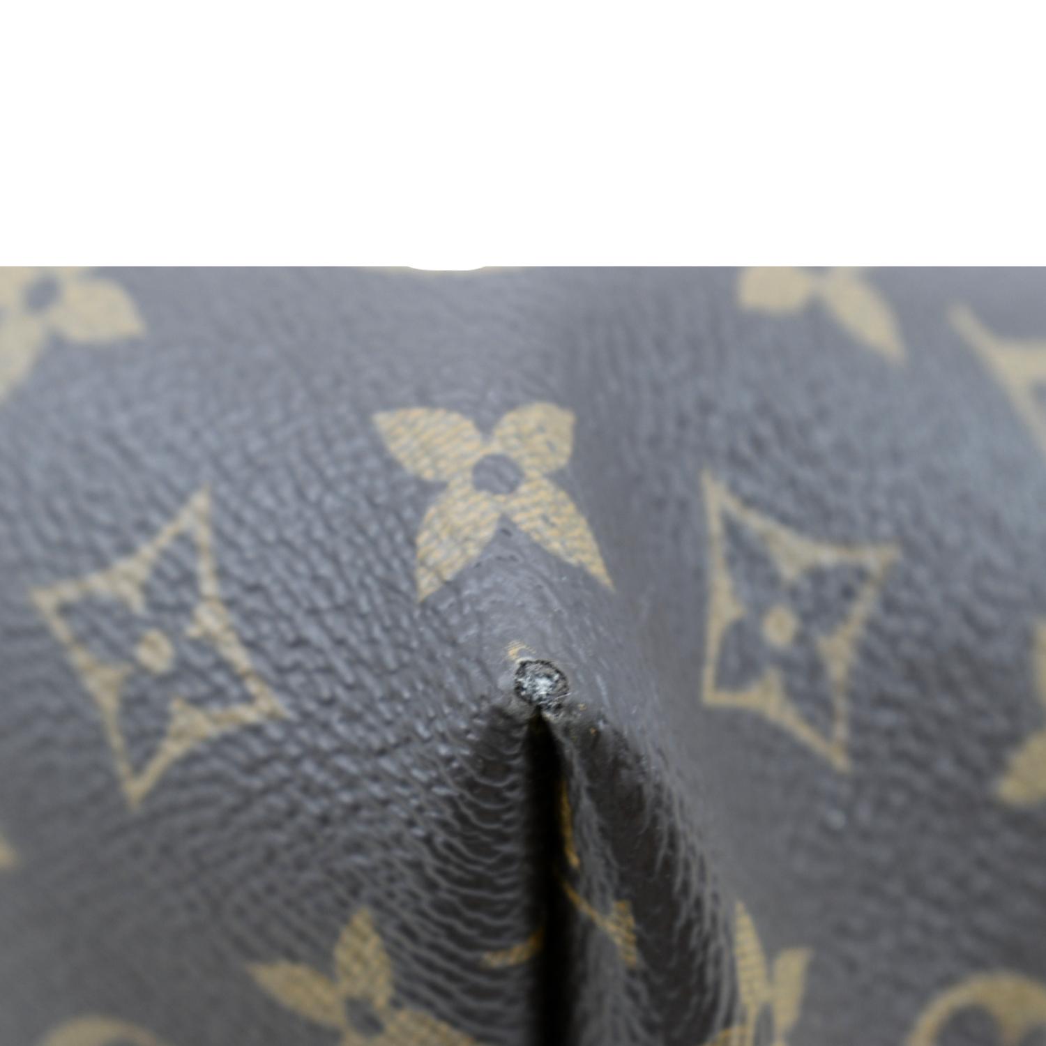 Louis Vuitton Graceful PM M43700