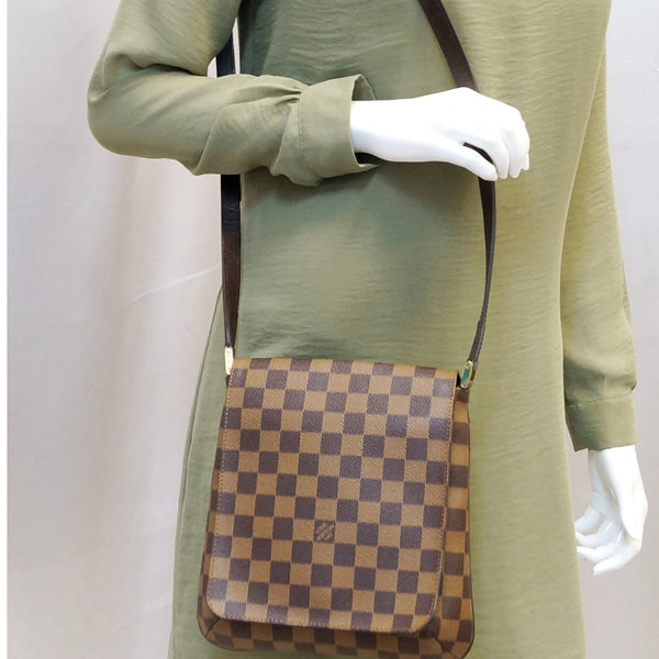 LOUIS VUITTON Musette Salsa Damier Ebene  Crossbody Bag