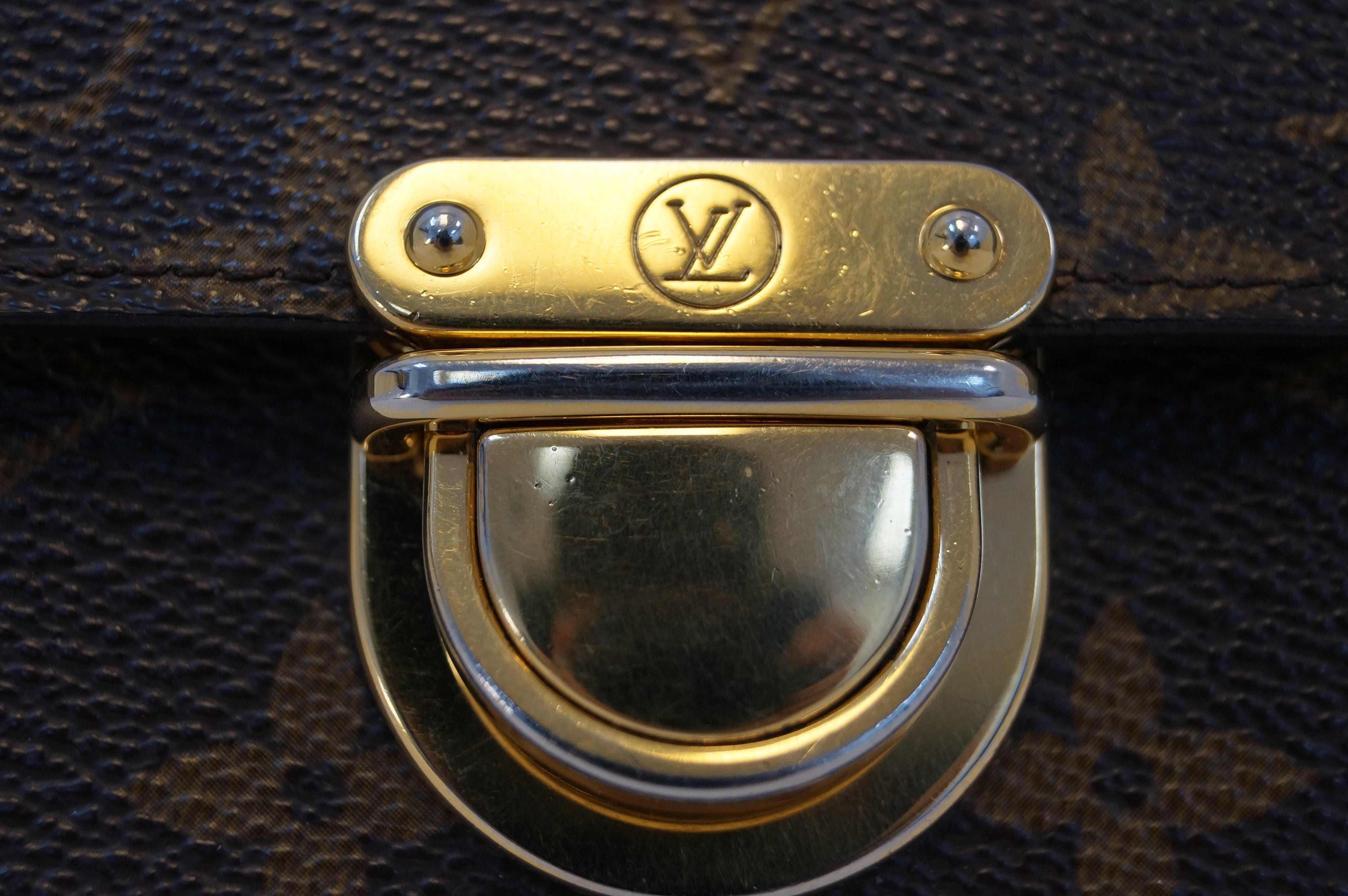 Louis Vuitton Brown Monogram Koala Wallet – The Closet