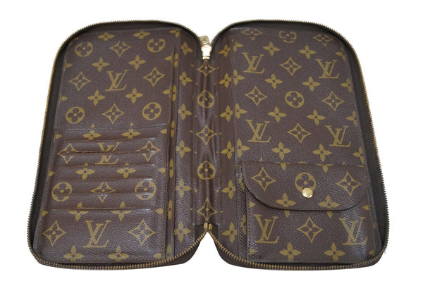 LOUIS VUITTON Monogram Escovedo Travel Case Long Wallet