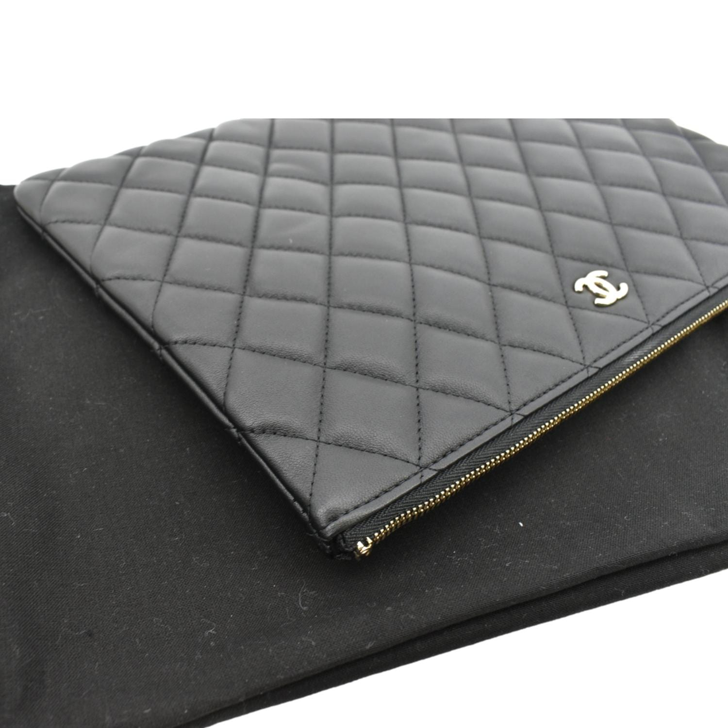 SOLD(已售出) - NEW - Chanel Black Lambskin O Case Medium With