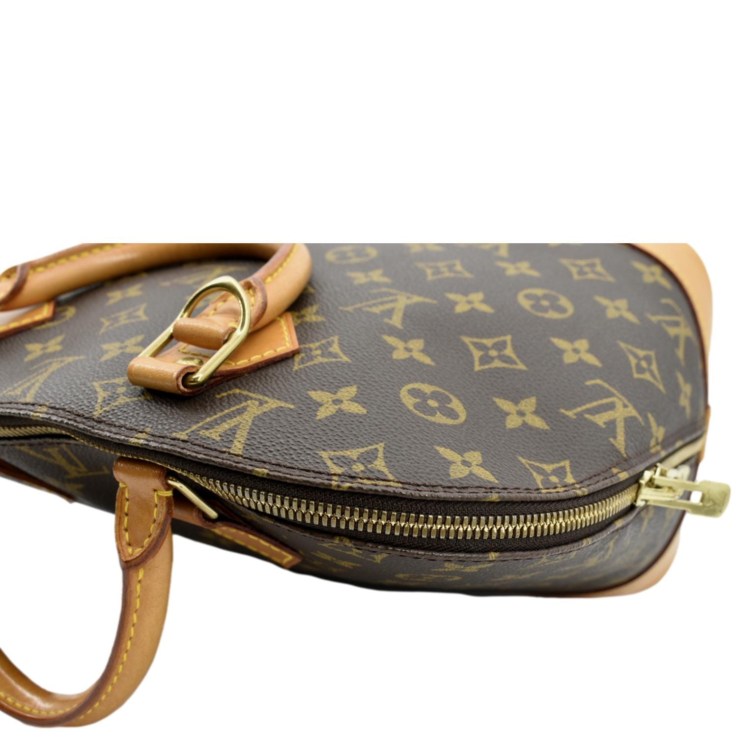 Louis Vuitton Alma PM Monogram Bag in 2023  Louis vuitton monogram bag, Louis  vuitton vintage handbags, Louis vuitton alma pm