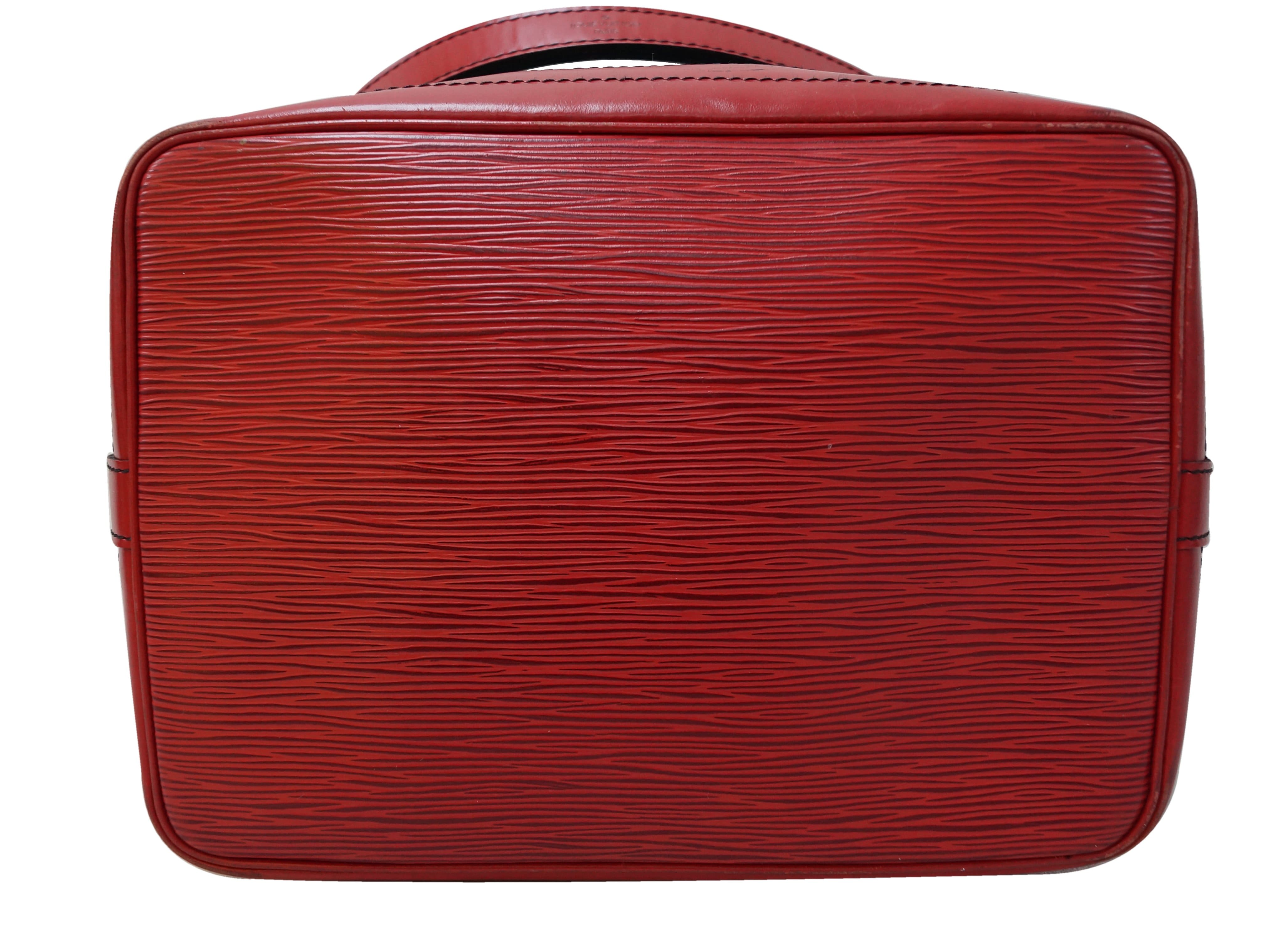Cloth handbag Louis Vuitton Black in Cloth - 31779478