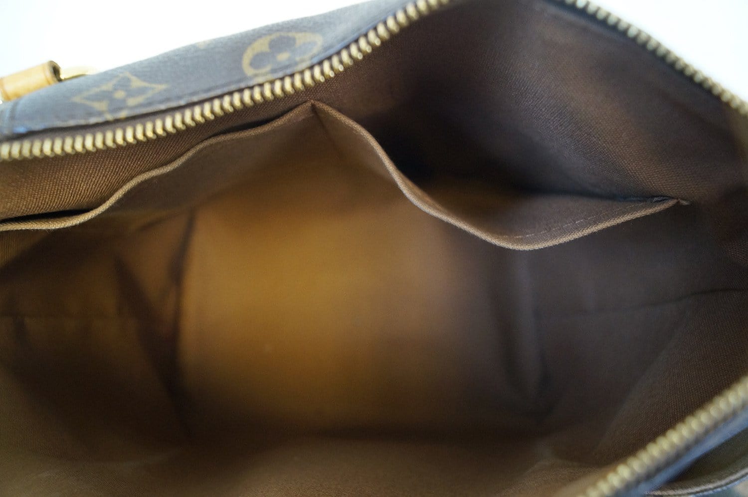 Louis Vuitton Brown/Tan Monogrammed Leather Designer Purse