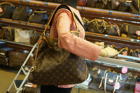 LOUIS VUITTON Monogram Delightful PM NM Shoulder Bag