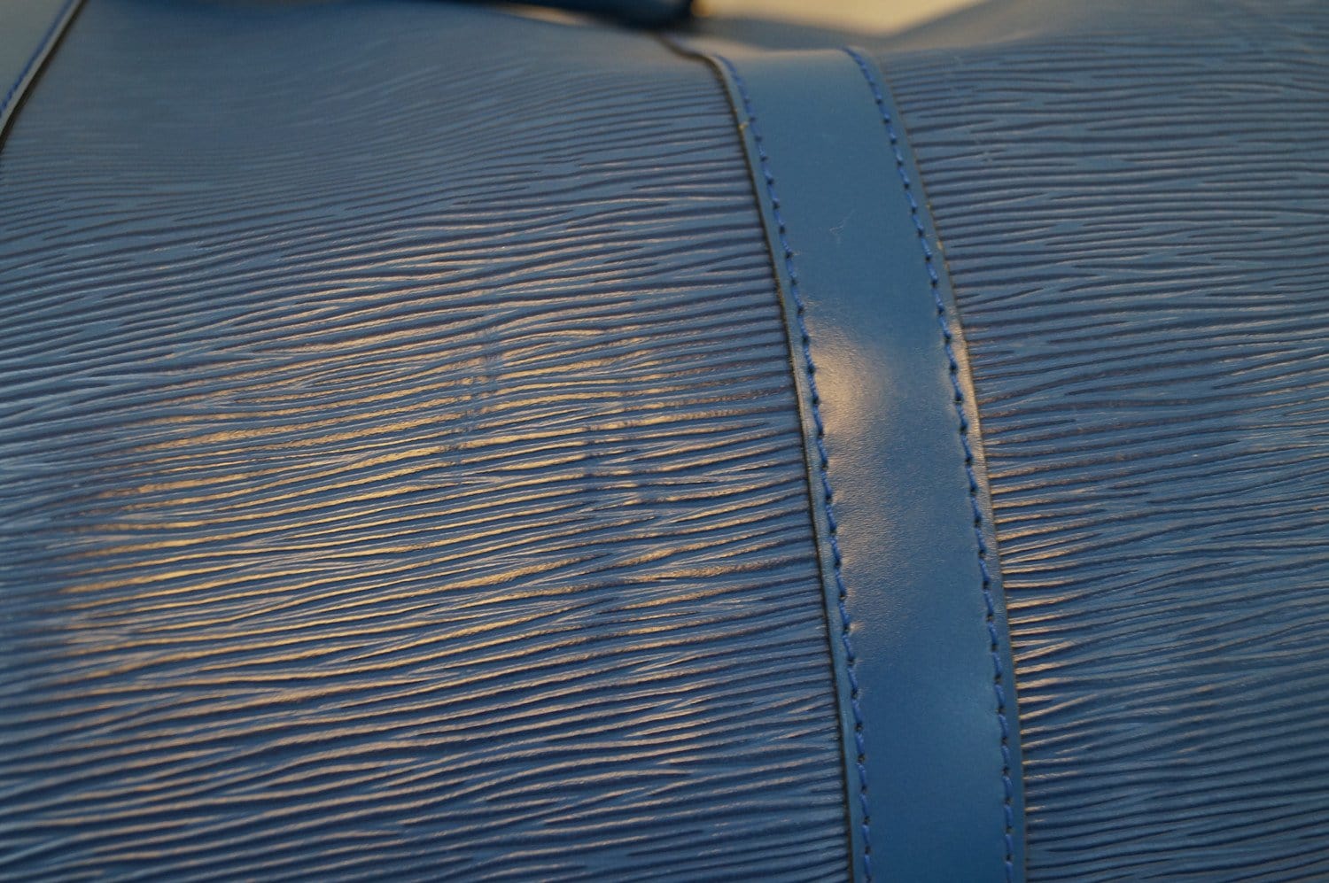 Keepall cloth travel bag Louis Vuitton Blue in Cloth - 15979462