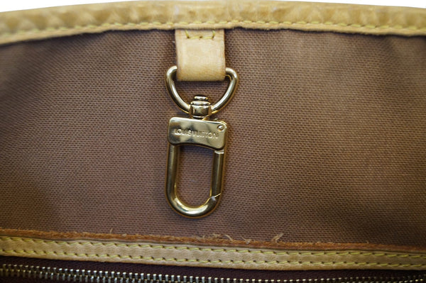 LOUIS VUITTON Monogram Batignolles Vertical Shoulder Bag