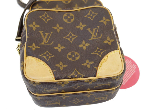 LOUIS VUITTON Monogram Amazone Shoulder Bag 