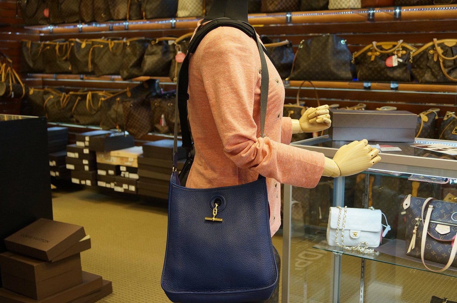 Vespa leather crossbody bag Hermès Blue in Leather - 34288361
