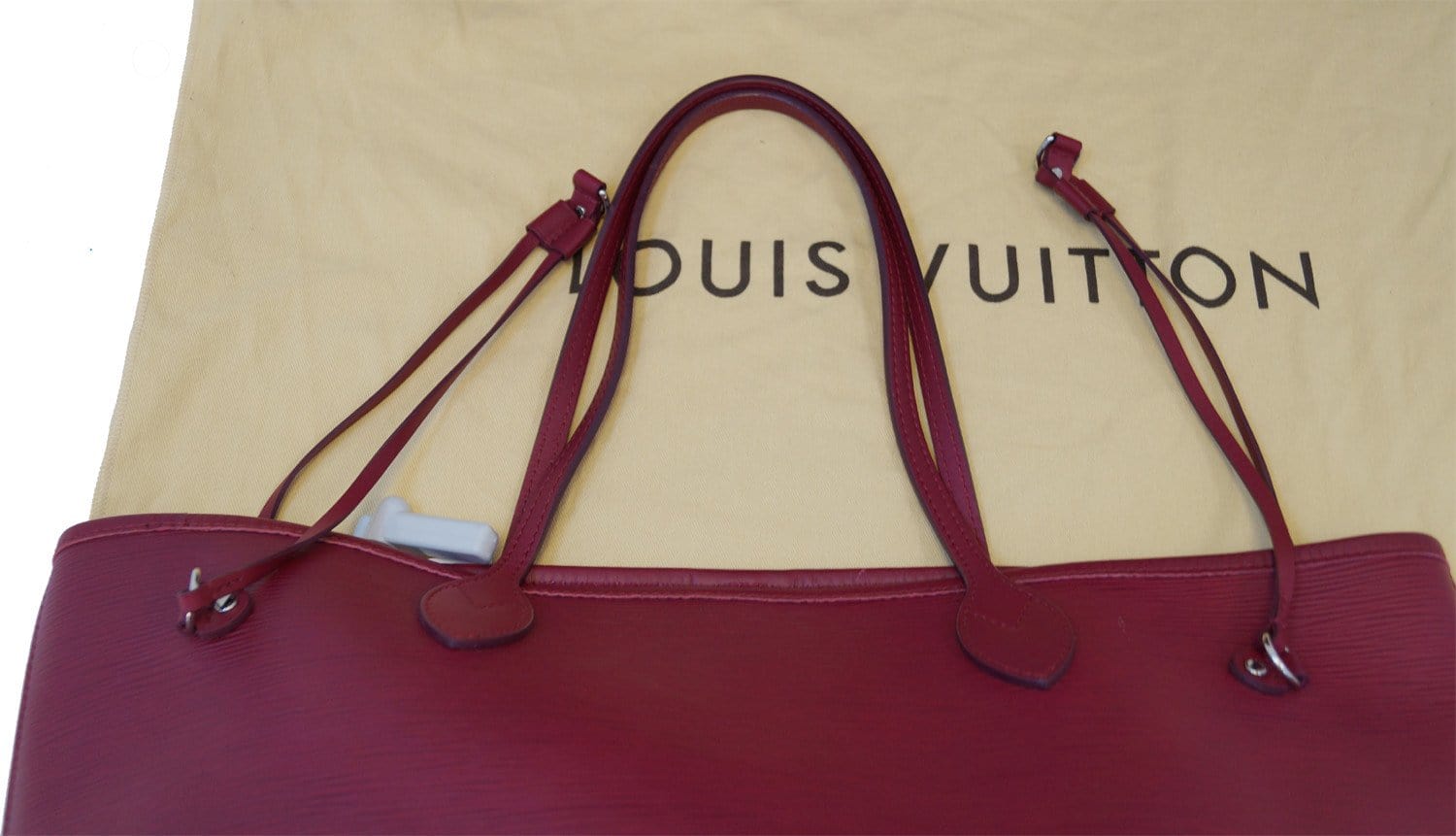 Louis Vuitton Epi Neverfull MM Fuchsia