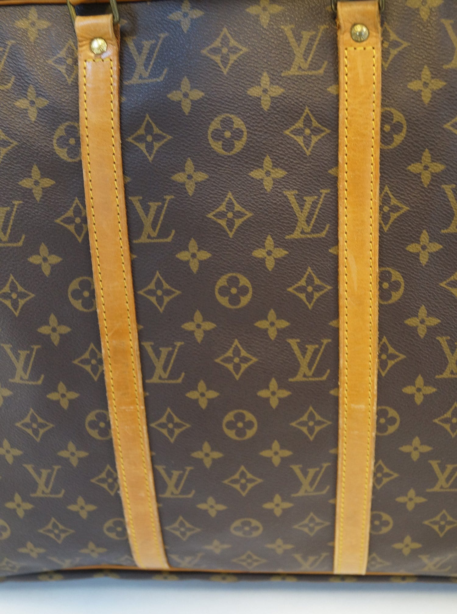 Louis Vuitton Monogram Canvas Sirius 50 Bag - Yoogi's Closet