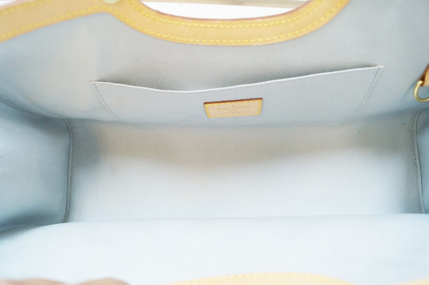 Louis Vuitton Beige Vernis Roxbury 2 Way Clutch – Southern Daisies