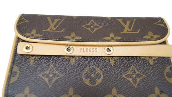 LOUIS VUITTON Monogram Canvas Pochette Florentine Bag