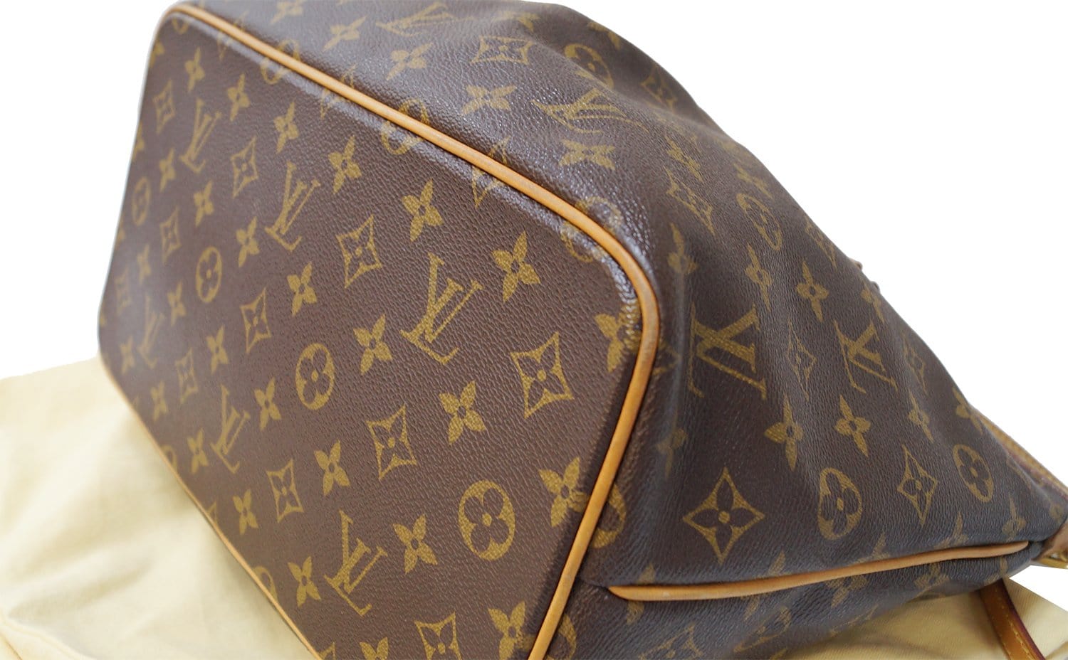 Louis Vuitton Palermo PM Monogram Canvas Shoulder Bag – Luxury Lookbook