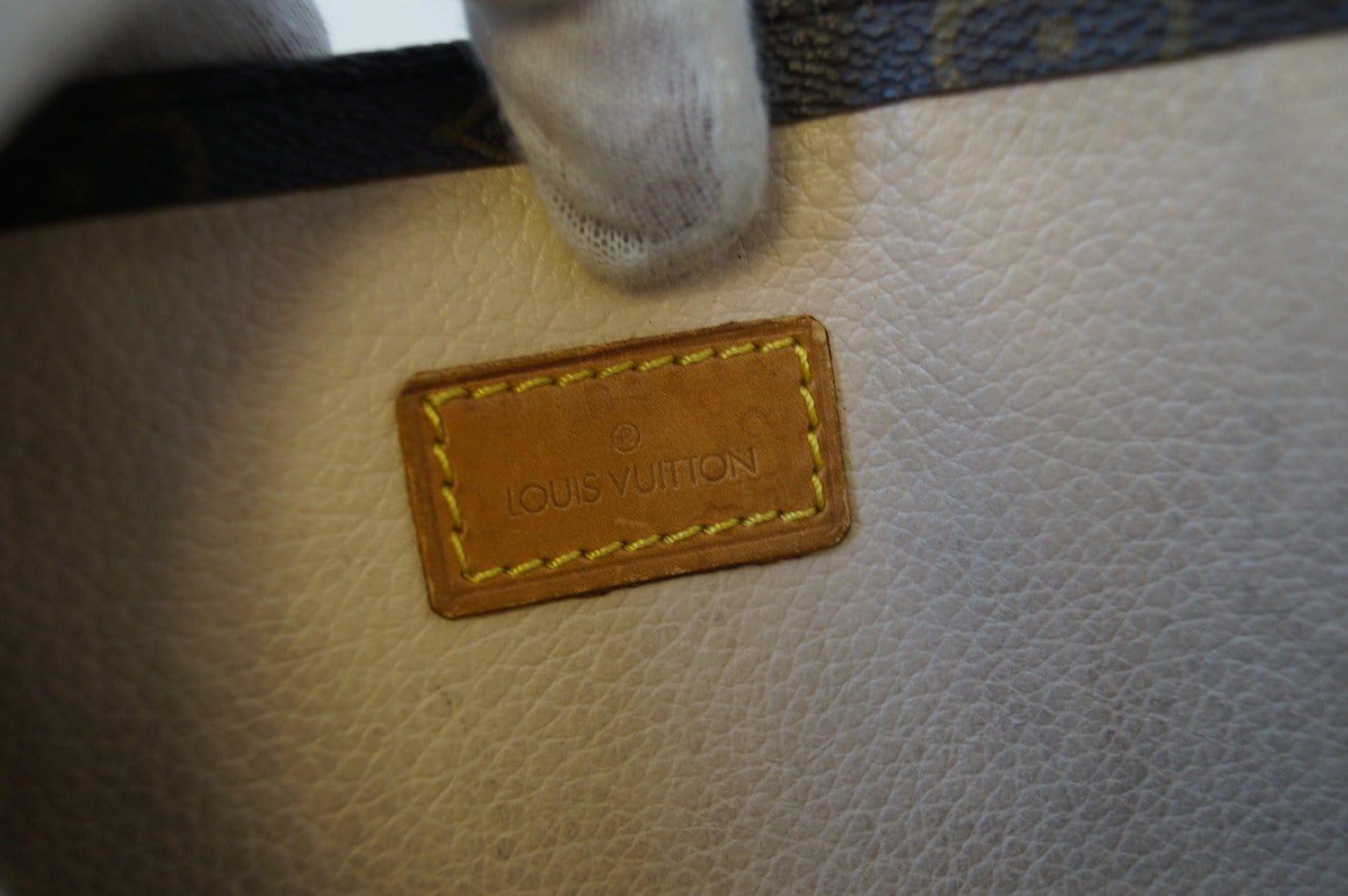 Louis Vuitton Sac Plat Tote 399641
