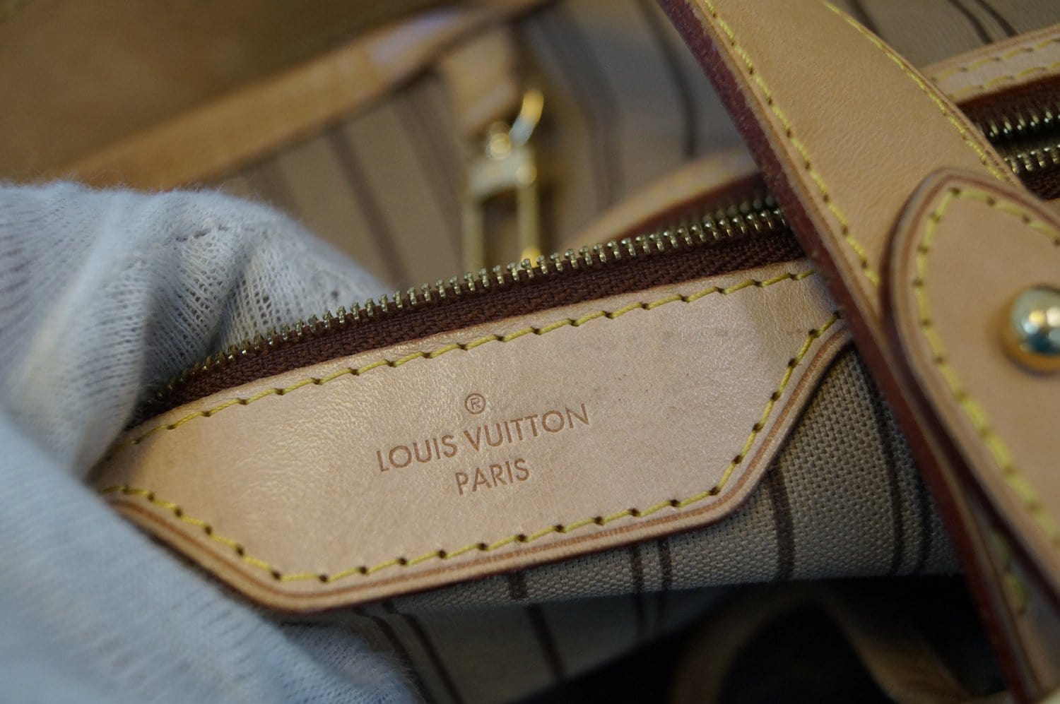 LOUIS VUITTON Monogram Delightful GM Shoulder Bag