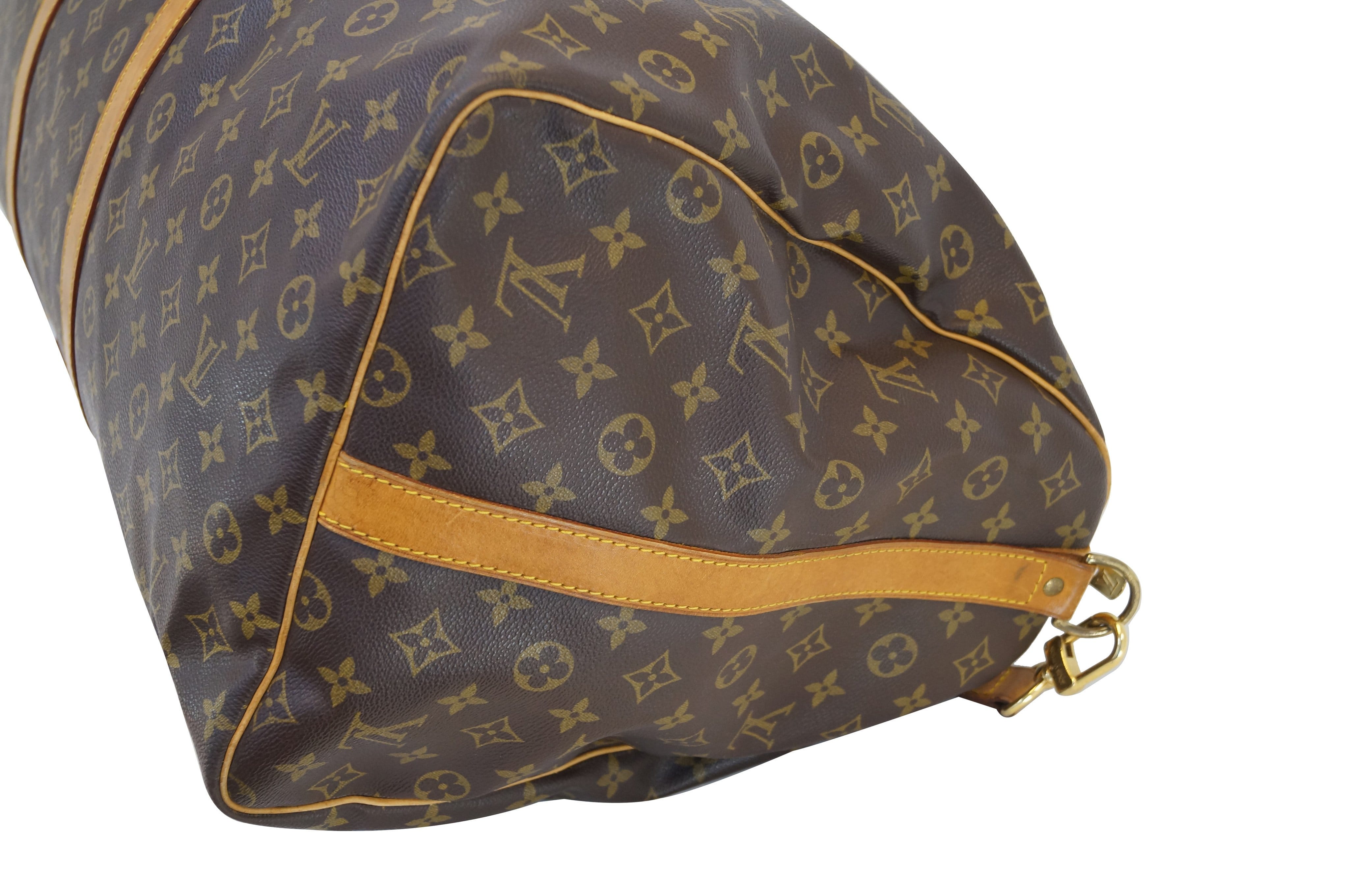 Louis Vuitton Monogram Keepall Bandouliere 60 Crossbody Travel Bag –  Timeless Vintage Company