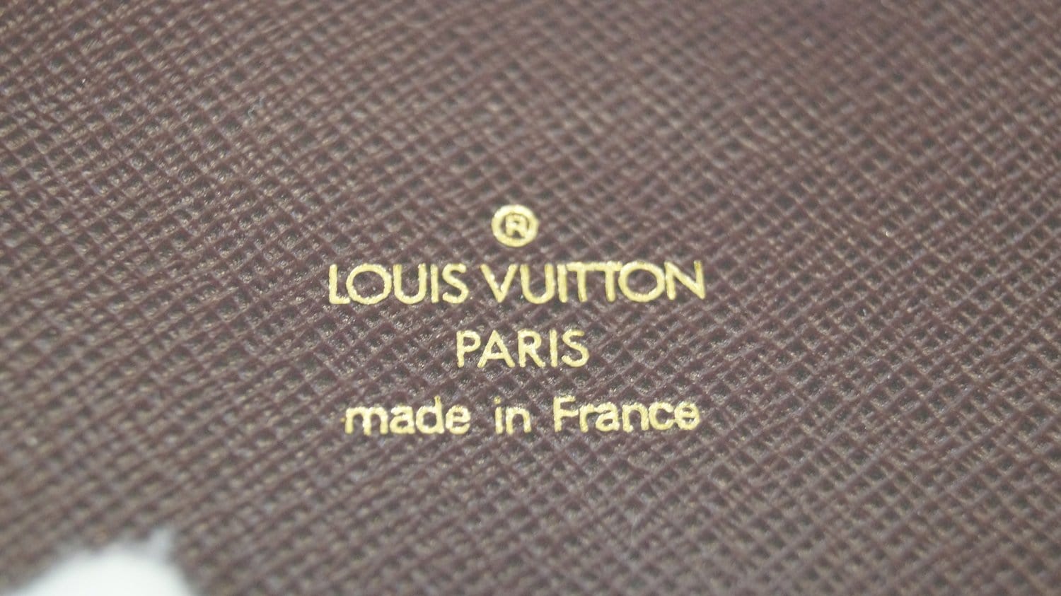 Authenticated Used Louis Vuitton Taiga Travel Case Organizer Atoll