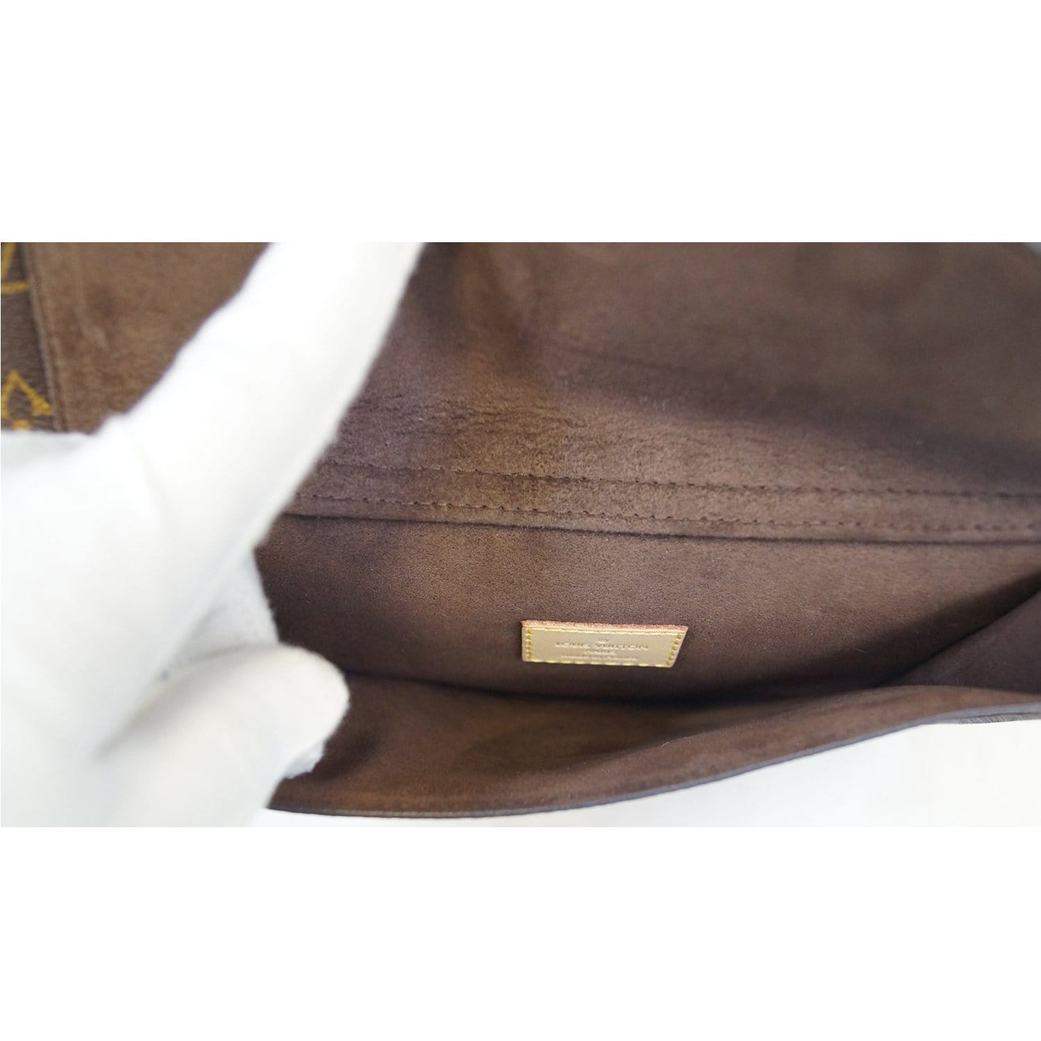 💎✨ CELEBRITY ✨💎Louis Vuitton metis hobo bag