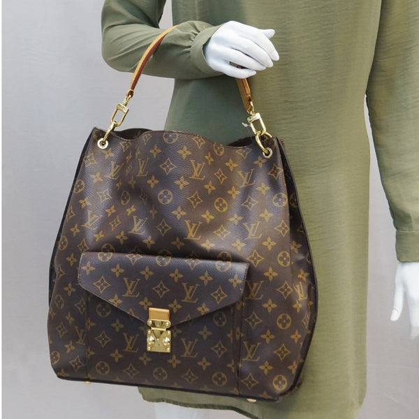 LOUIS VUITTON Metis Hobo Monogram Shoulder Bag with Strap