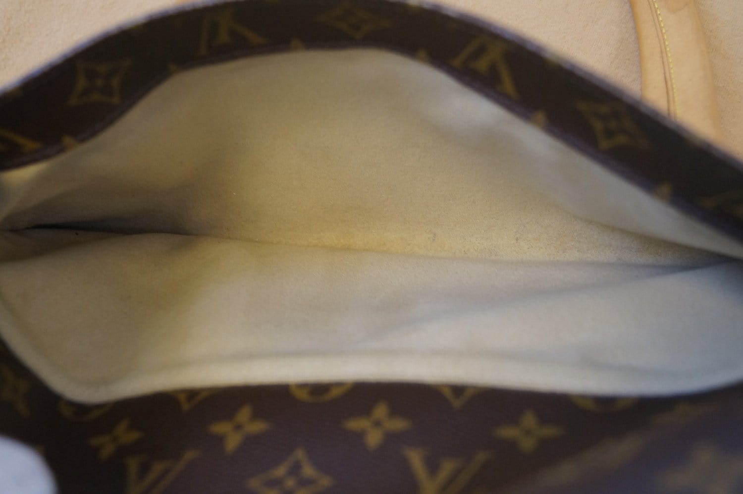 Brown Louis Vuitton Monogram Beverly GM Shoulder Bag – Designer Revival