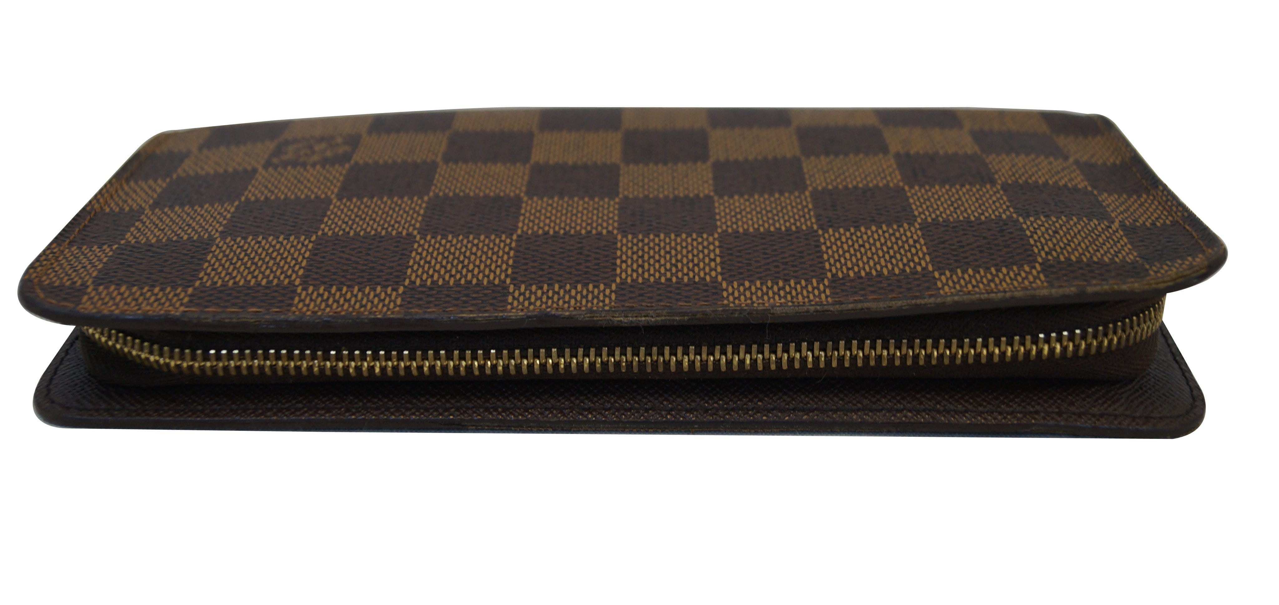 Leather wallet Louis Vuitton Beige in Leather - 27476898