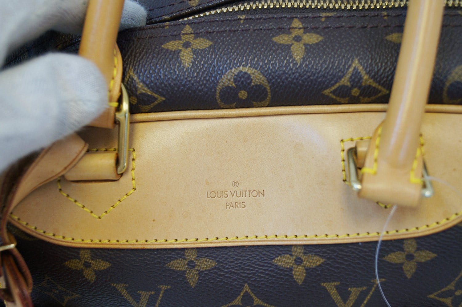 LOUIS VUITTON Monogram Deauville Boston Travel Handbag
