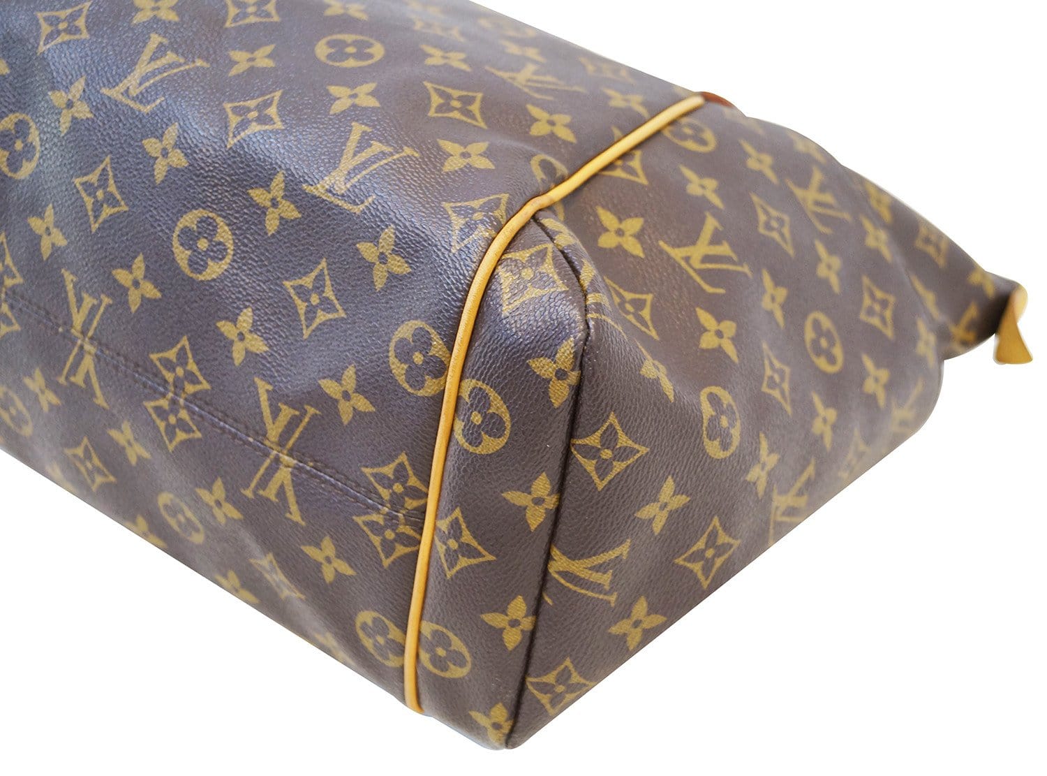 Louis Vuitton Totally Mm - 7 For Sale on 1stDibs
