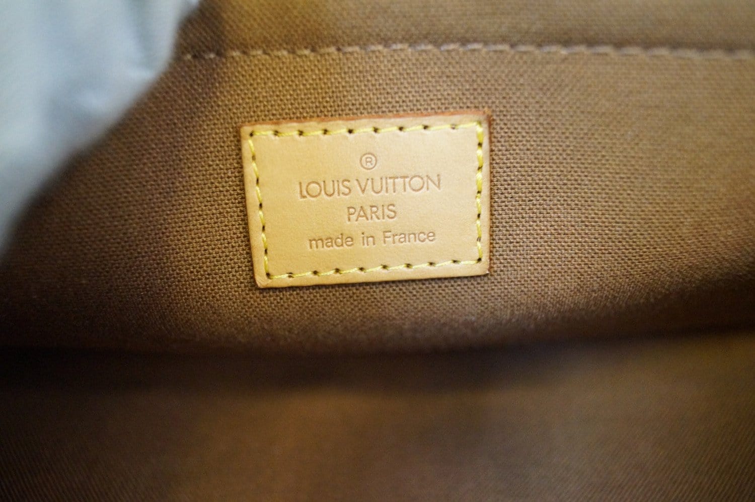 LOUIS VUITTON Monogram Popincourt Long Shoulder Bag M40008 LV Auth 33176  Cloth ref.724818 - Joli Closet