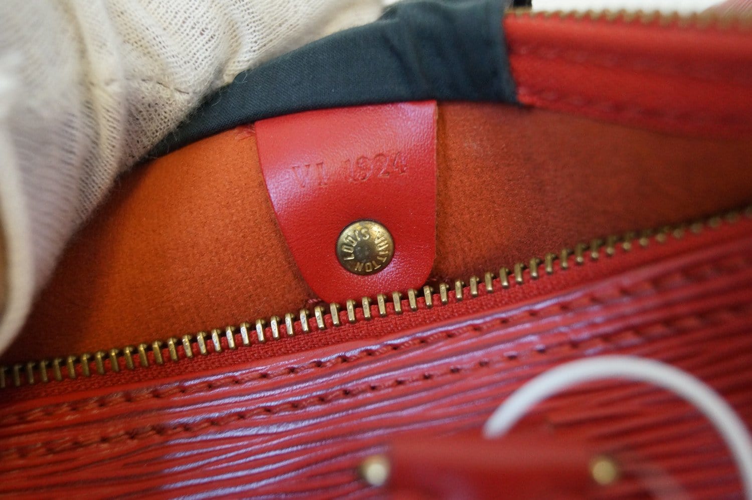 Louis Vuitton Red Epi Leather Speedy 30 Bag - Yoogi's Closet