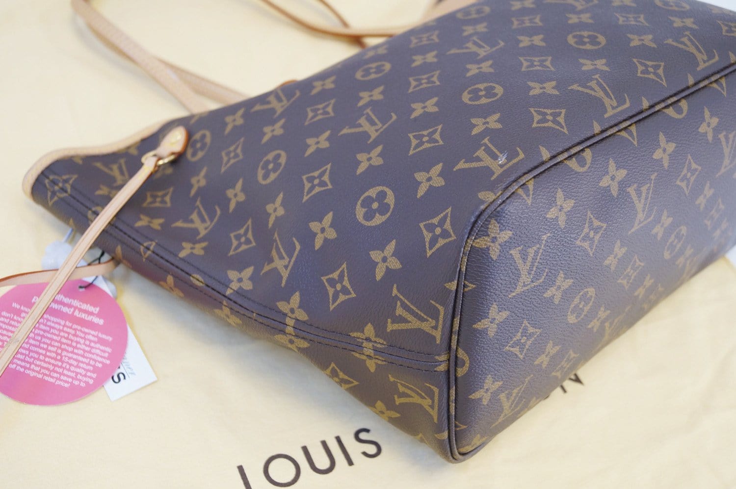 Pin by 𝑱𝒖𝒃𝒓𝒂𝒏 ☆ on Ajnabi  Louis vuitton bag neverfull, Vuitton  neverfull, Louis vuitton neverfull