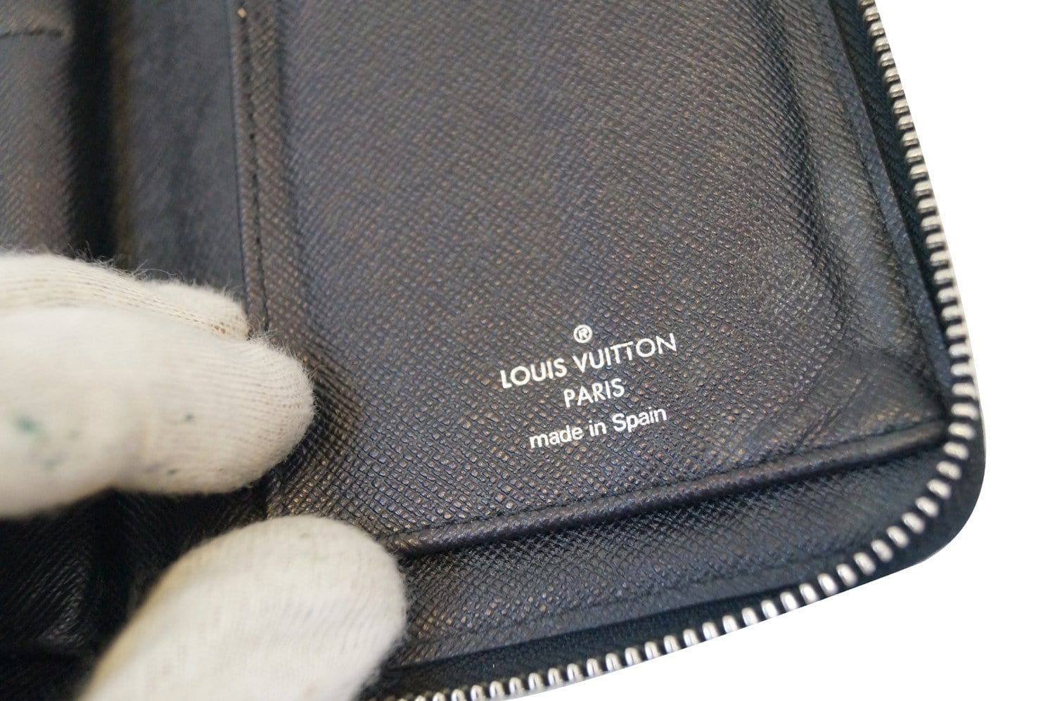 Louis Vuitton Damier Graphite Zippy Wallet Vertical, Grey, One Size