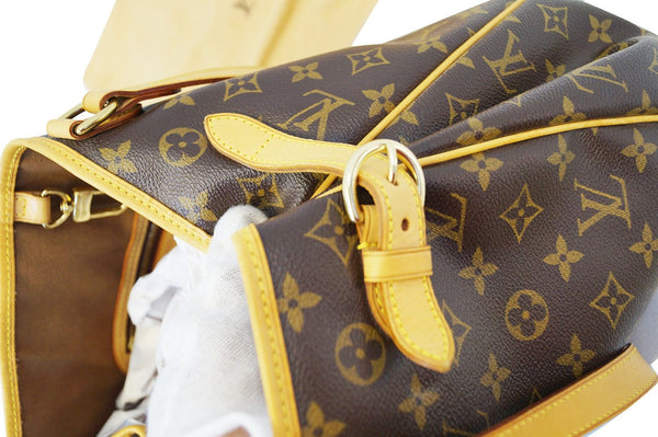 LOUIS VUITTON Monogram Batignolles Horizontal Shoulder Tote Bag