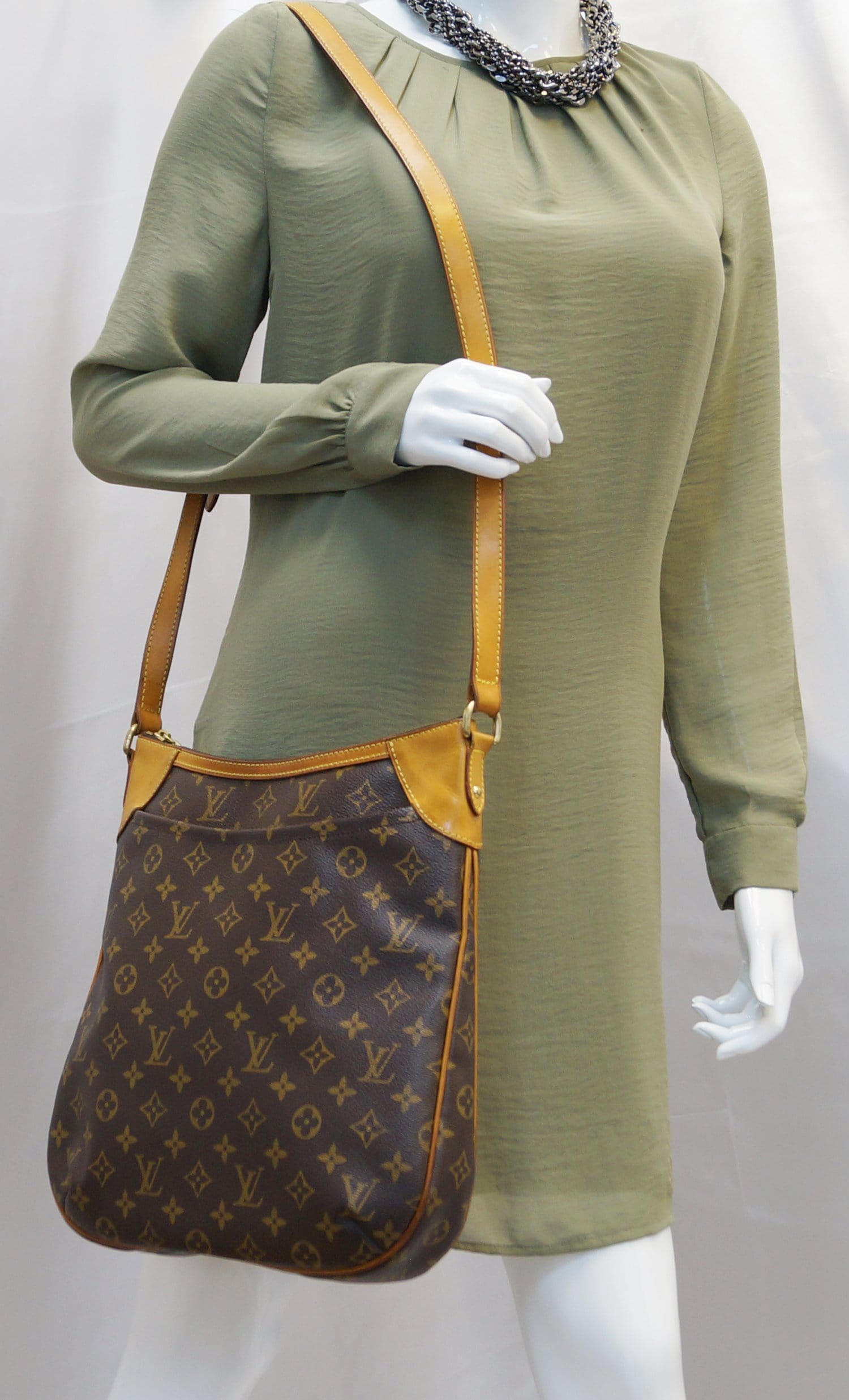 Louis Vuitton, Bags, Louis Vuitton Odeon Mm