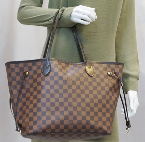 LOUIS VUITTON Damier Ebene Neverfull MM Shoulder Bag