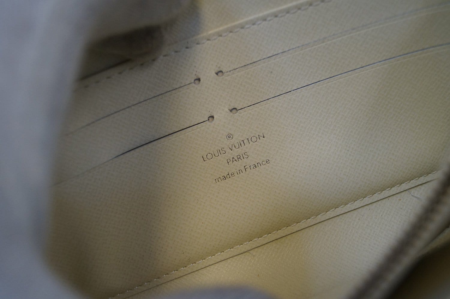 Shop Louis Vuitton Damier zip through hoodie (1A7X65) by OceanPalace