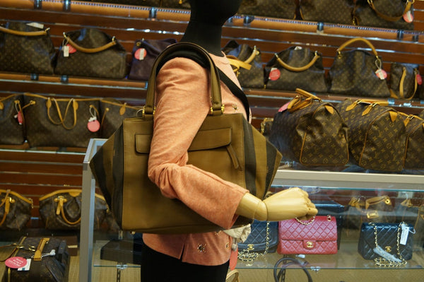 FENDI Pecan Hand Shoulder Bag