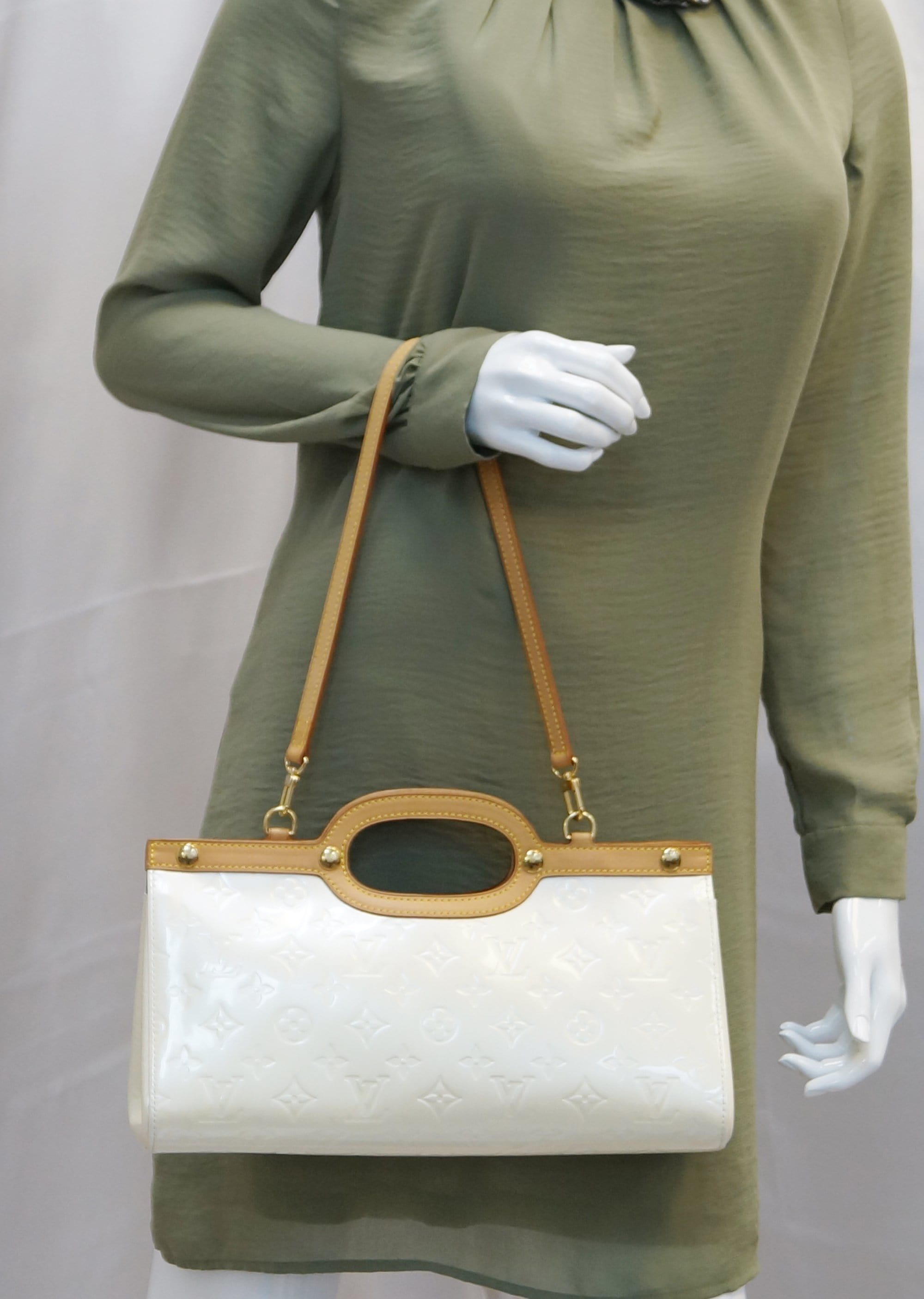 Louis Vuitton Perle Monogram Vernis Roxbury Drive Bag Louis Vuitton