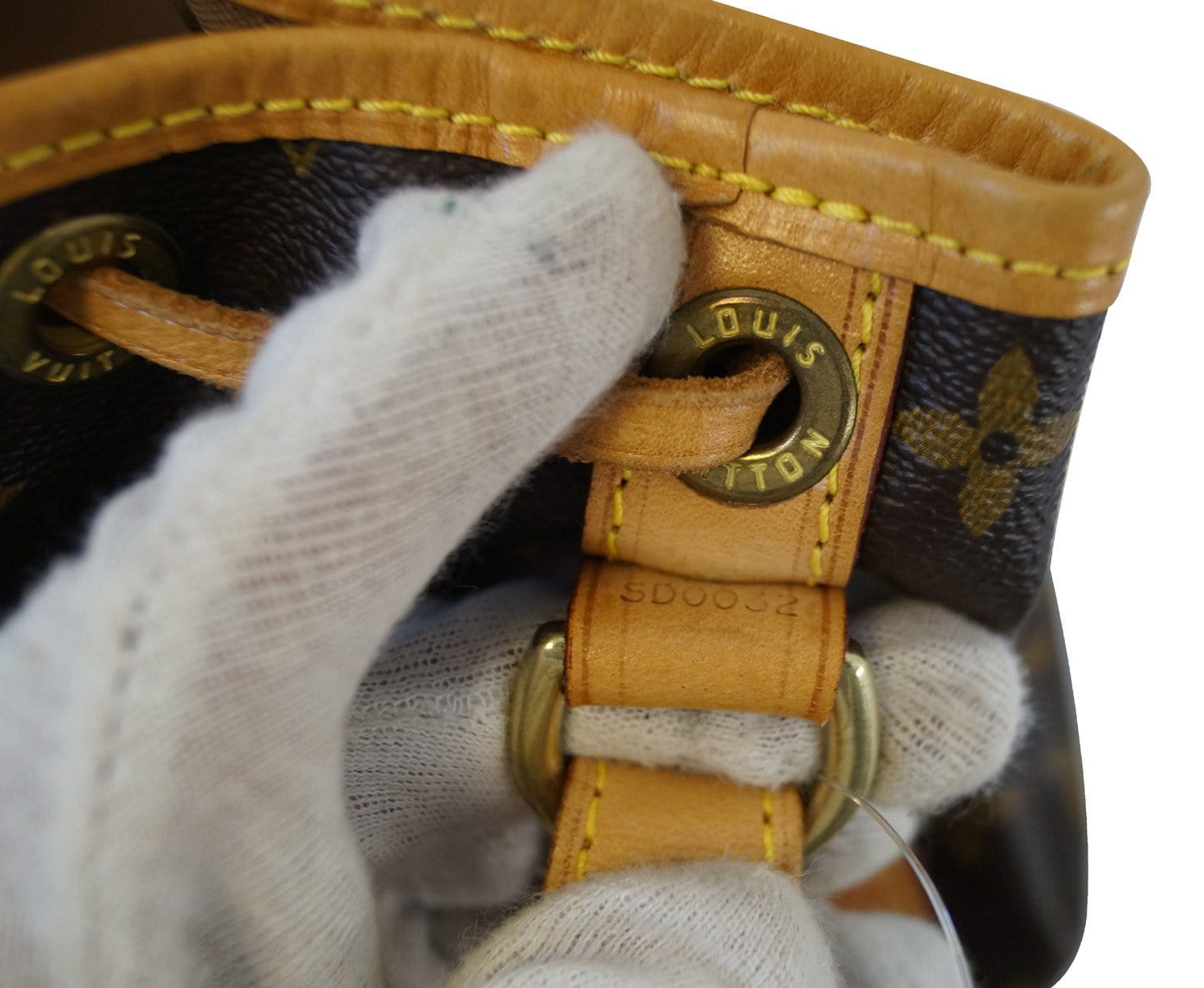 Cleaning a Vintage Louis Vuitton Petite Noe bag - Before and after 