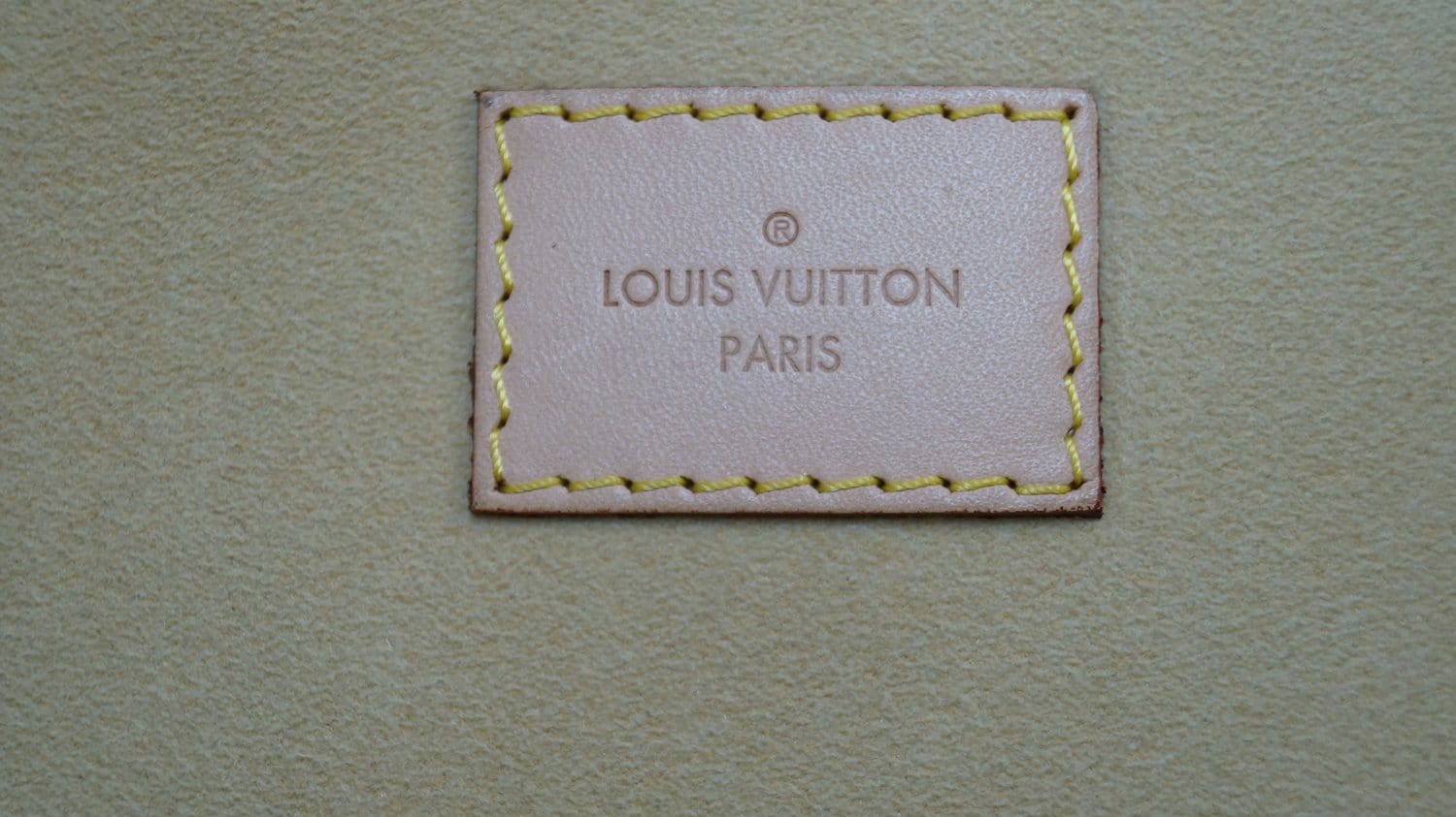 Louis Vuitton Salina GM Shoulder Bag in Damier Azur canvas | Mint Condition