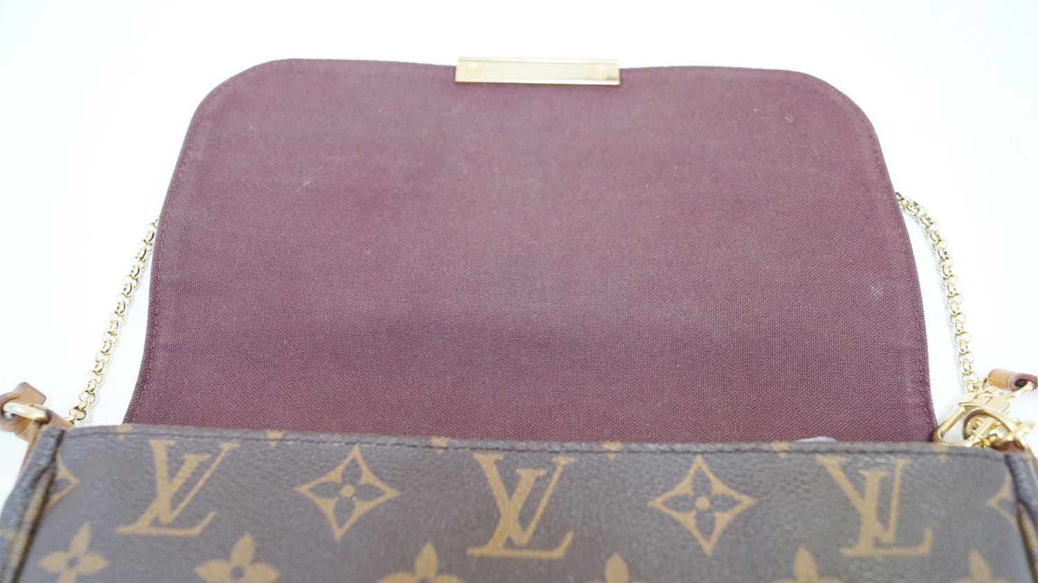 Louis Vuitton Favorite Handbag Monogram Canvas MM at 1stDibs  louis  vuitton favorite mm, lv favorite mm, favorite mm louis vuitton