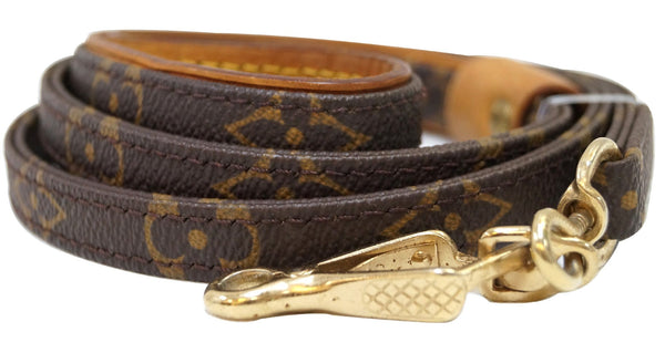 LOUIS VUITTON Monogram Canvas Leash Baxter MM Lead