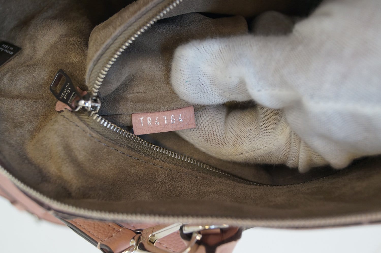 Louis Vuitton Framboise Veau Cachemire Calfskin Leather Soft Lockit MM Bag  - Yoogi's Closet