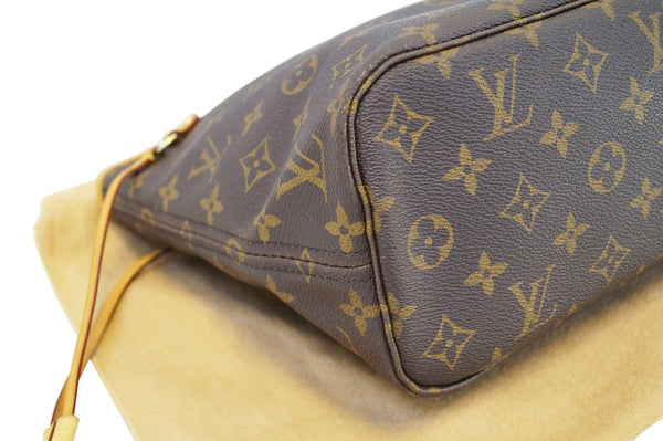 LOUIS VUITTON Monogram Neverfull PM Tote Bag