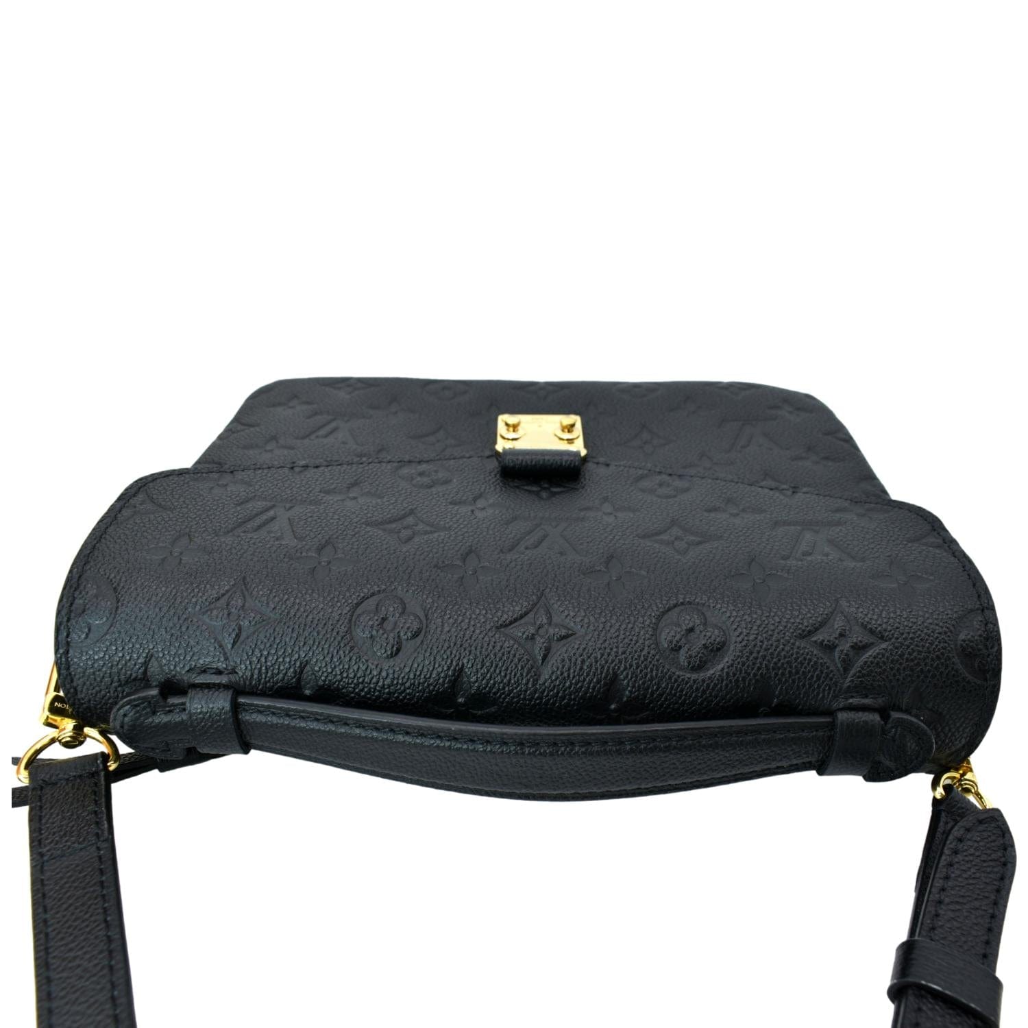 Numeroventidue - Black bag CAROLINE POCHETTE: : Fashion
