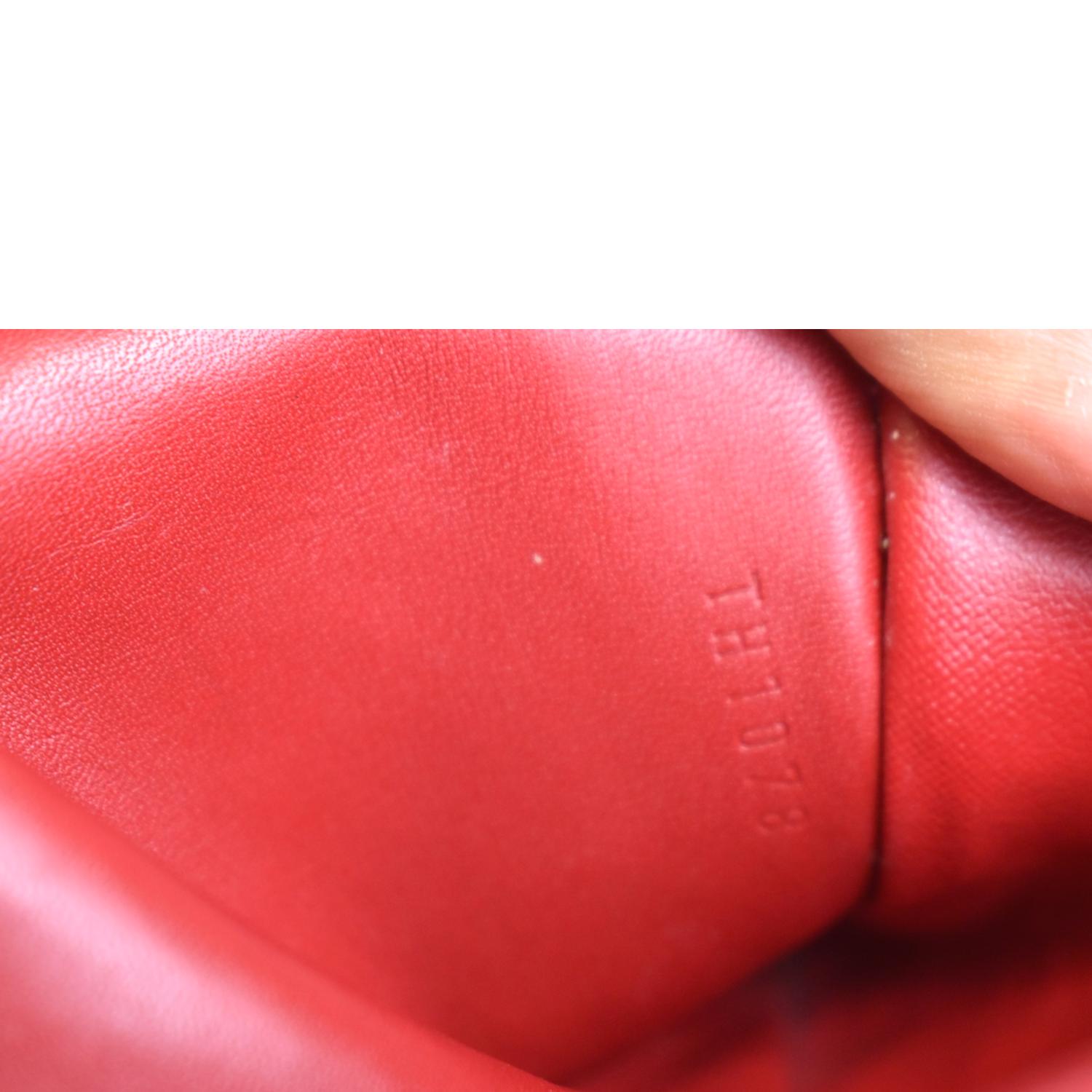 Louis Vuitton Red Monogram Vernis Sarah Chain Wallet Leather Patent leather  ref.850131 - Joli Closet